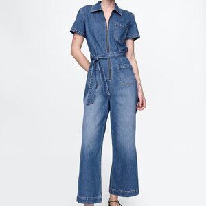 NEW Gap Women's RT$100 Medium Wash Relaxed Belted Denim Jumpsuit Size 10 Tall MT